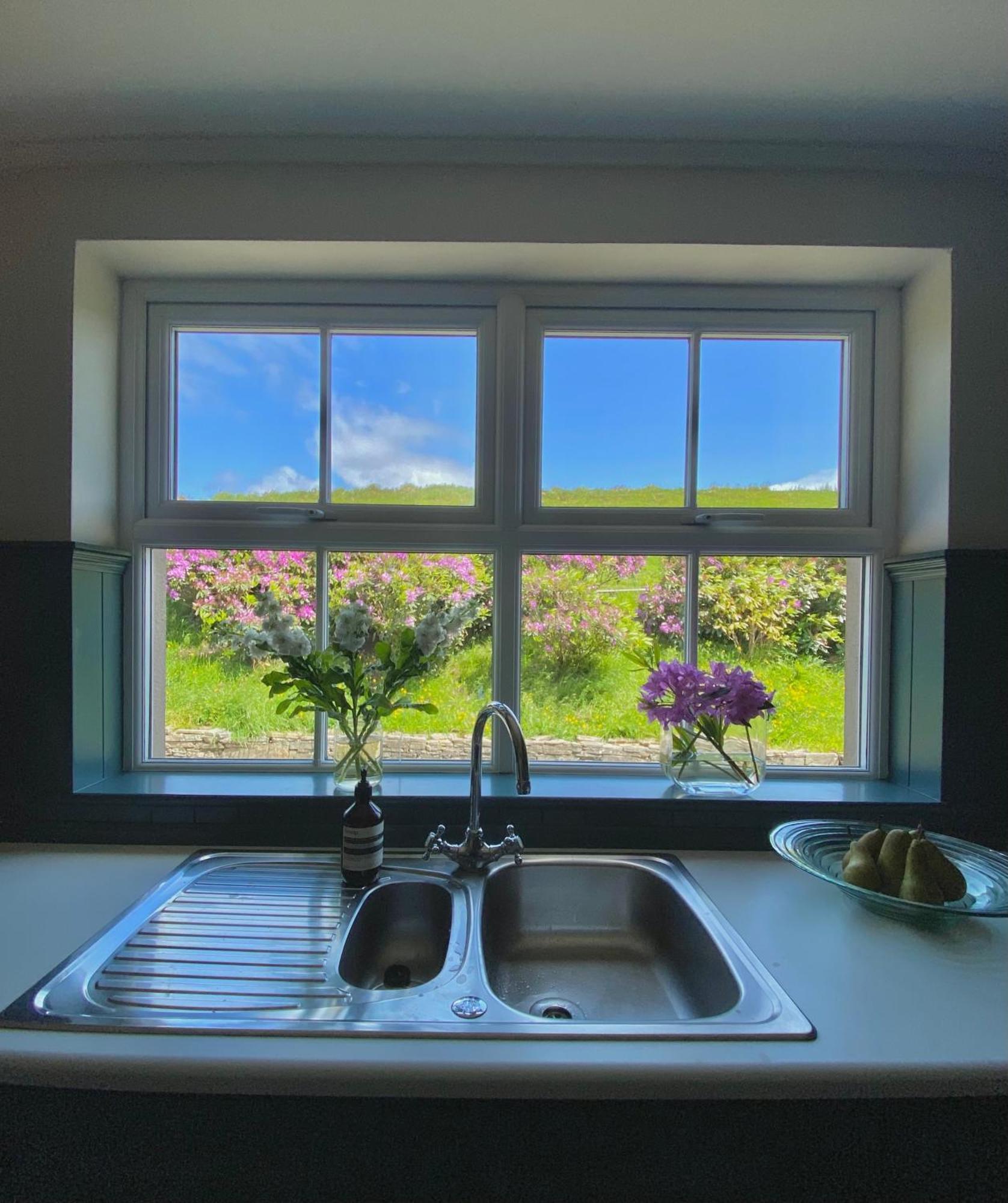 Shanakeever Farm - 3 Bedroom Apartment Clifden Exterior foto